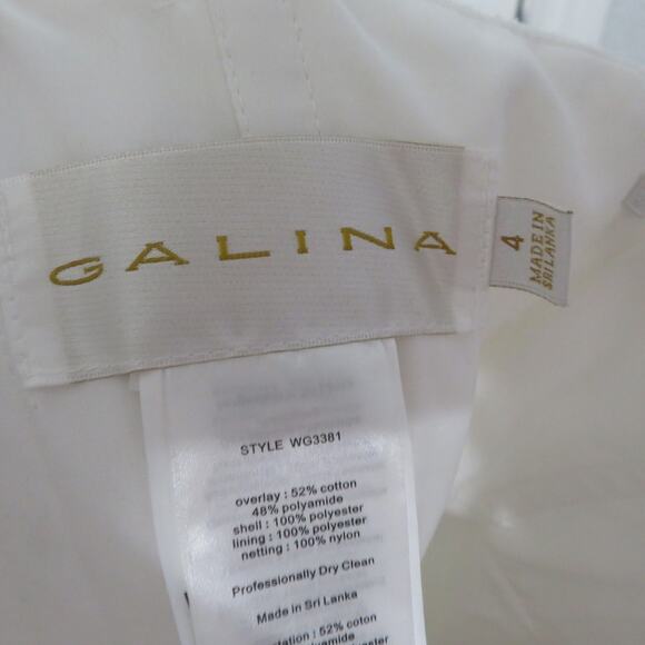 Galina Womens 4 Soft White Strapless Lace Gown with Ribbon Detail Small Train - Picture 8 of 11